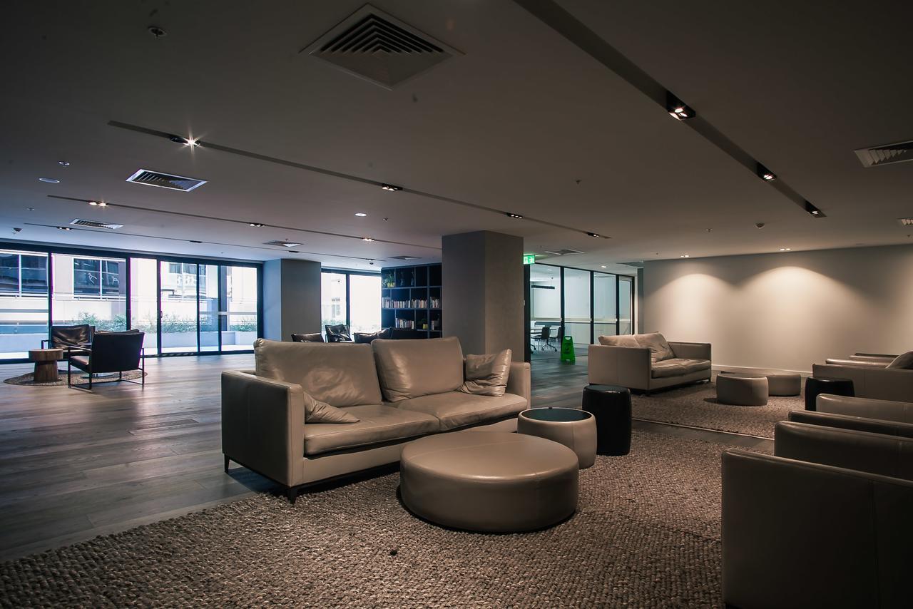The William Suites Мельбурн Экстерьер фото